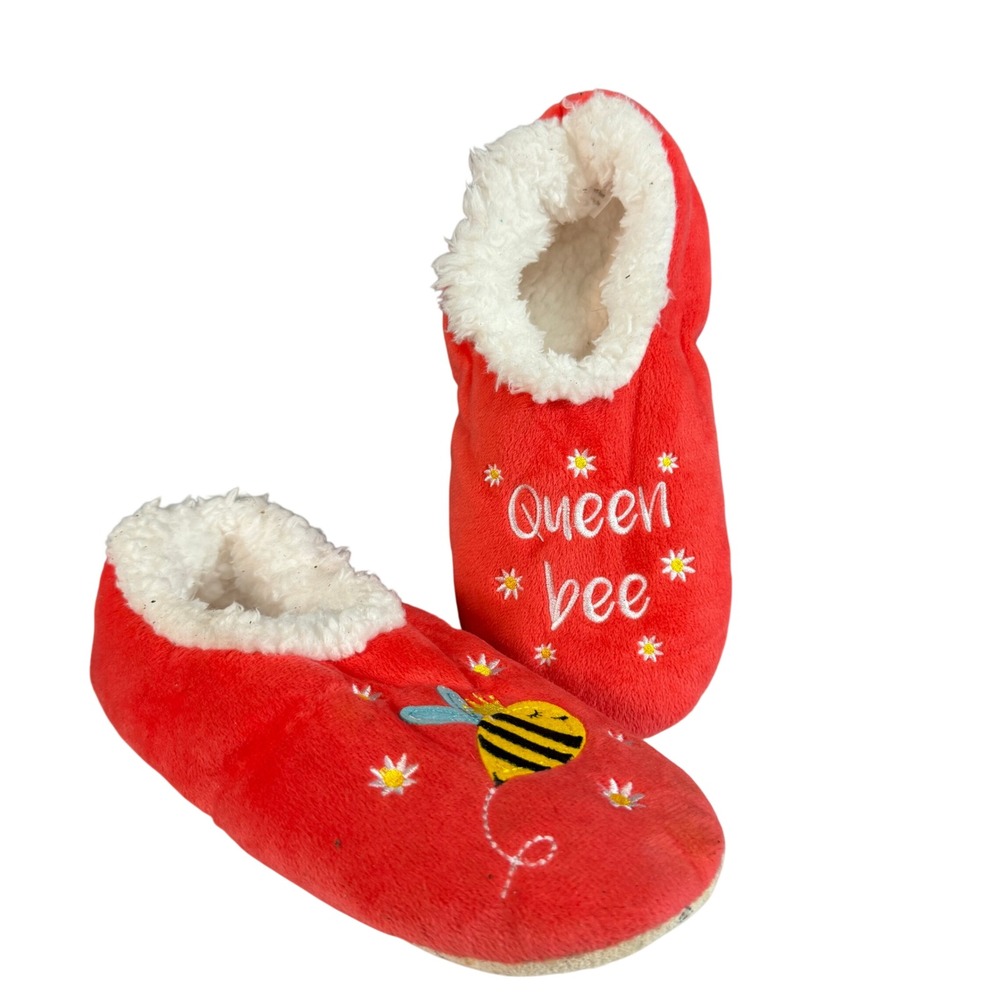 Snoozies Queen Bee Red Plush Sherpa Lined Slipper Socks Non-Skid Sole Med 7-8